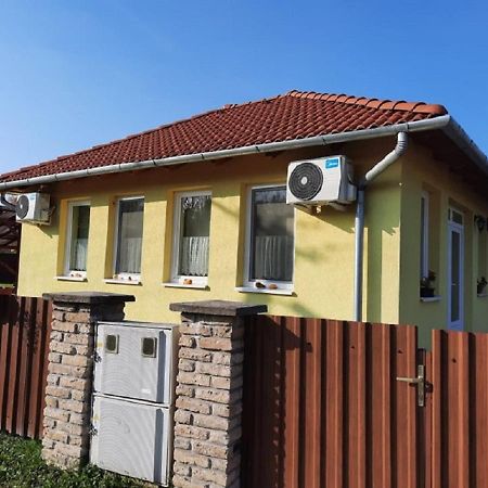 Ponty Orsó Vendégház Nagybaracska Exterior foto